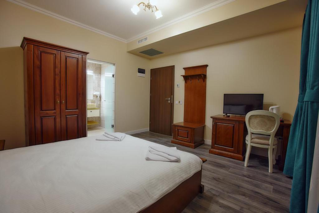 Hotel Imperium Botiz 외부 사진
